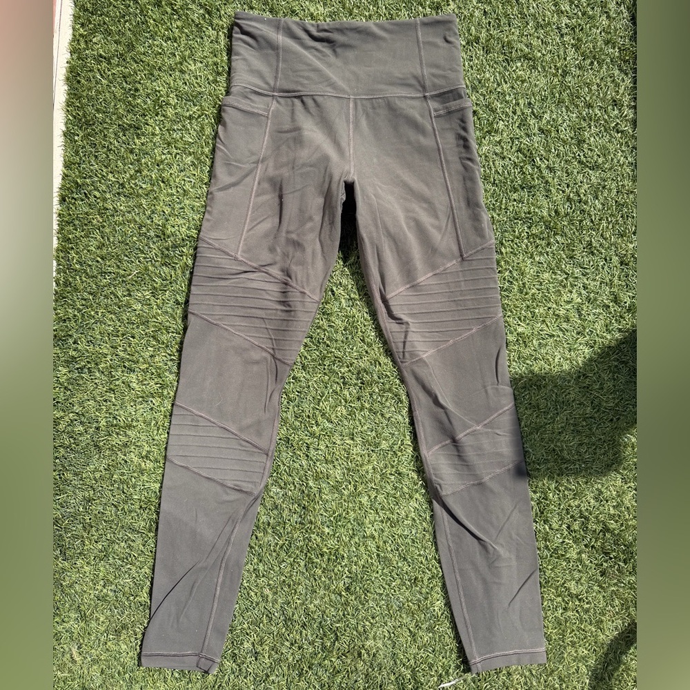Athleta Olive Green Leggings with Pockets